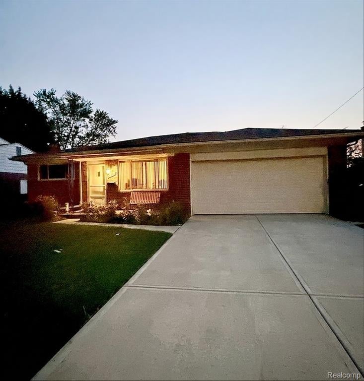29641 Walker Drive — photo