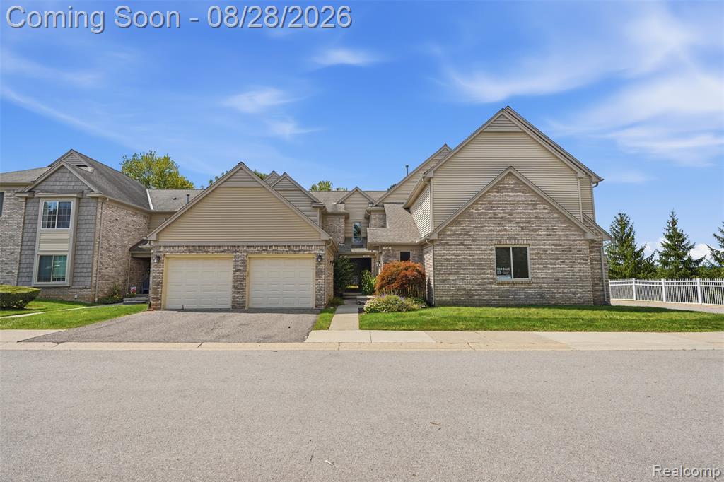 734 S Milford Road — photo