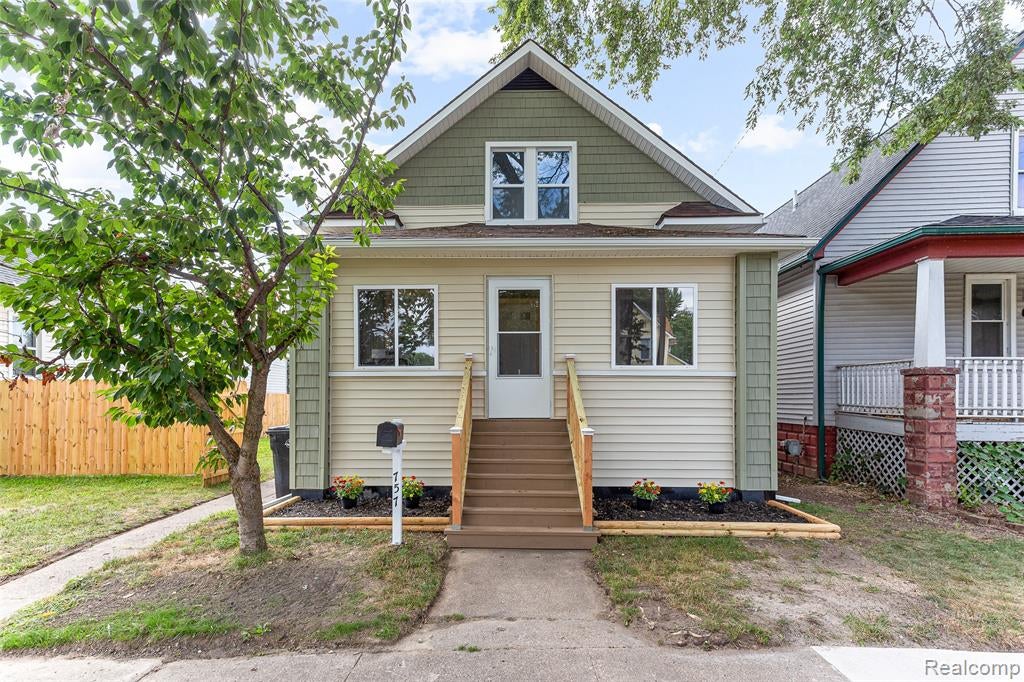 757 Orchard Street — photo
