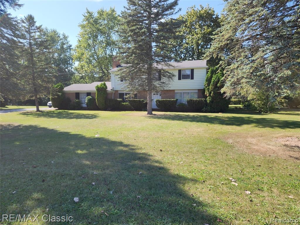6965 N Adams Road — photo