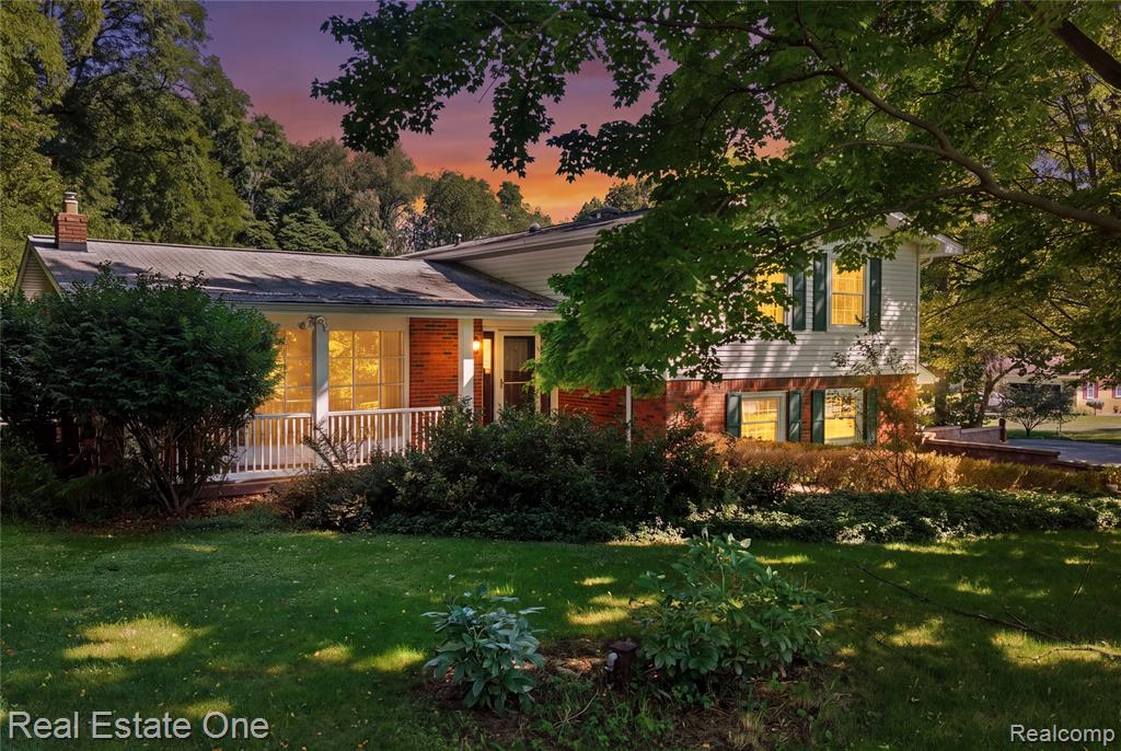 11075 Shadywood Drive — photo