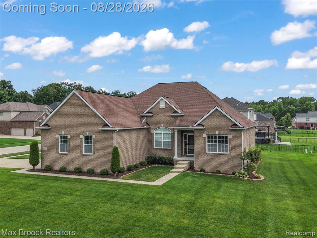 54158 Mar Lake Drive — photo