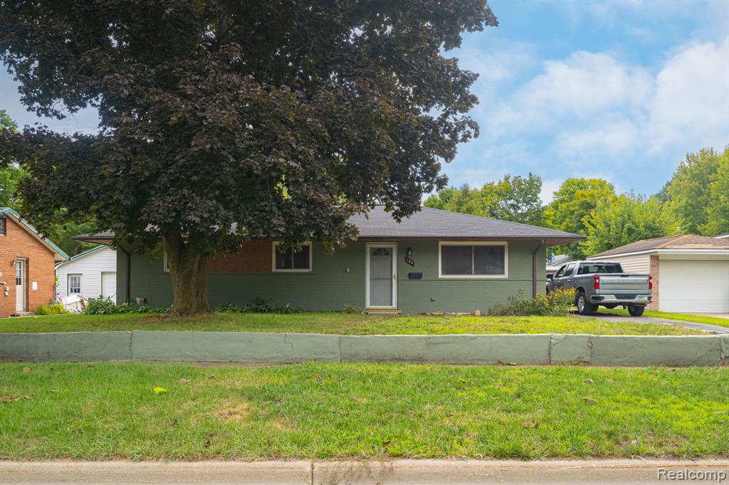 104 N Corbin Street — photo