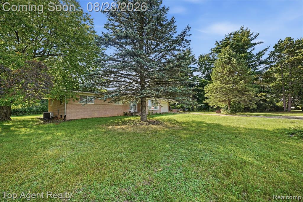 2830 S Van Dyke Road — photo