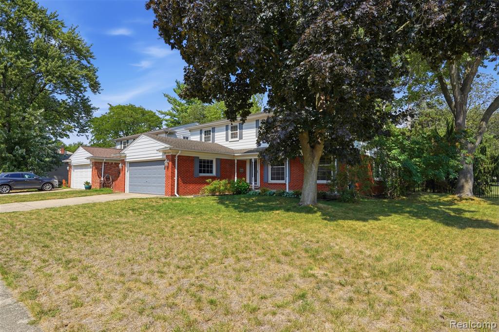 15108 Farmbrook Drive, Plymouth, MI 48170 — photo 2