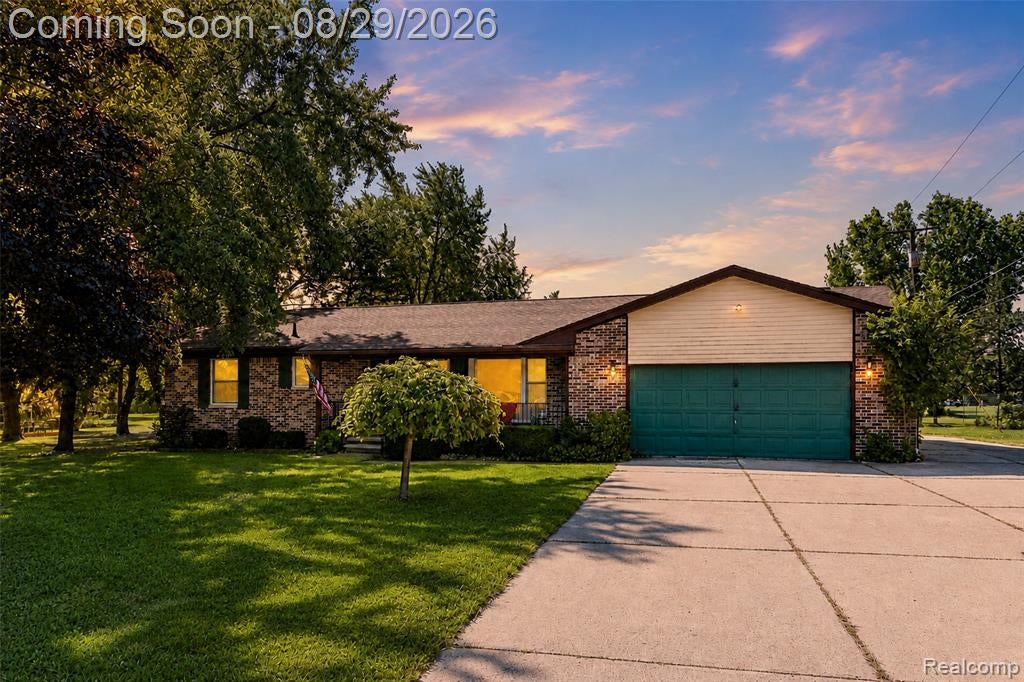 704 E Lovell Drive — photo