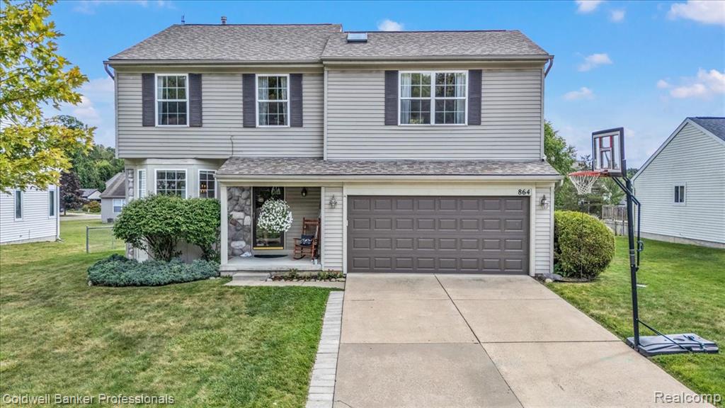864 Carriage Hill Drive — photo