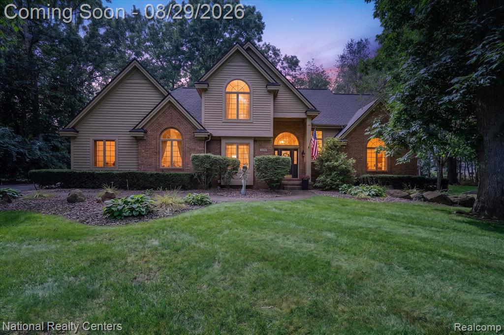 1573 Moonlight Drive — photo