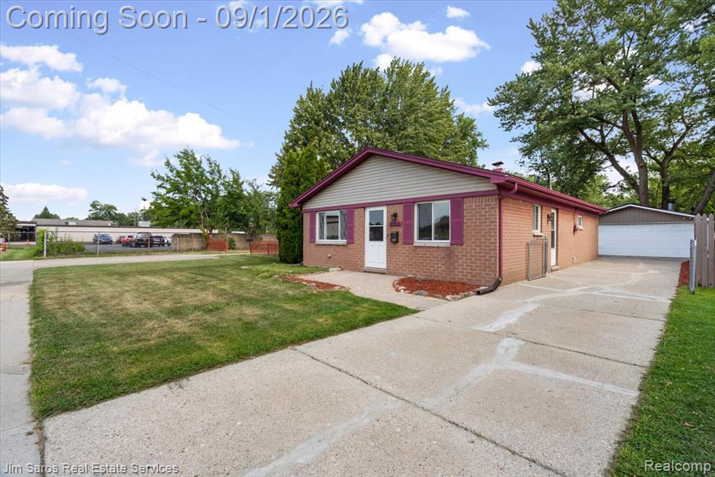 22509 Avon Street — photo