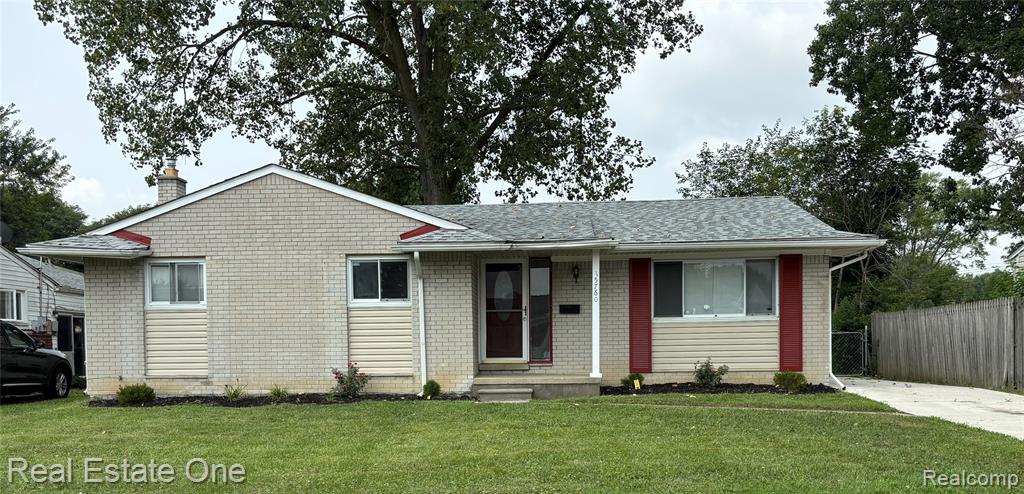 15760 Oakbrook Street — photo