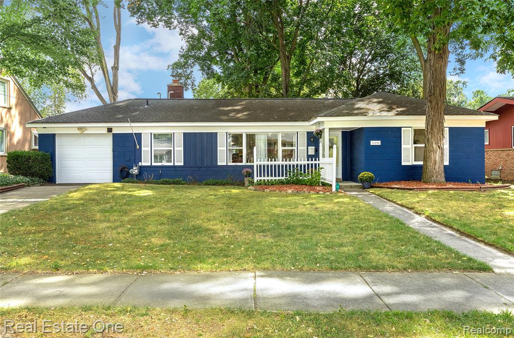 16598 Lexington — photo