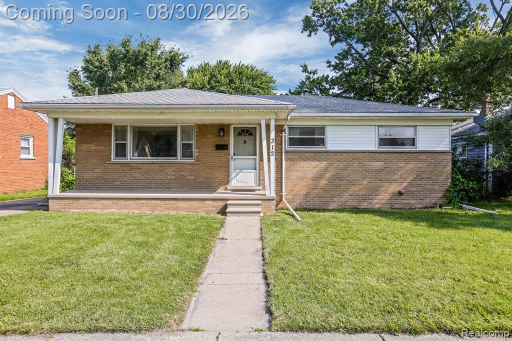 312 W Lincoln Avenue — photo