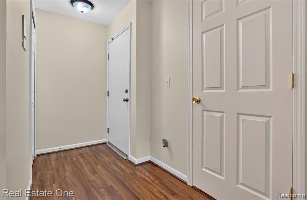 1655 Riverside Drive #12, Rochester Hills, MI 48309 — photo 2