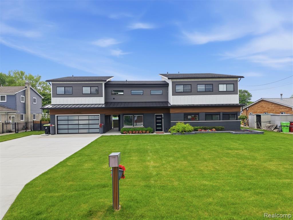 37645 Lakeville Street — photo