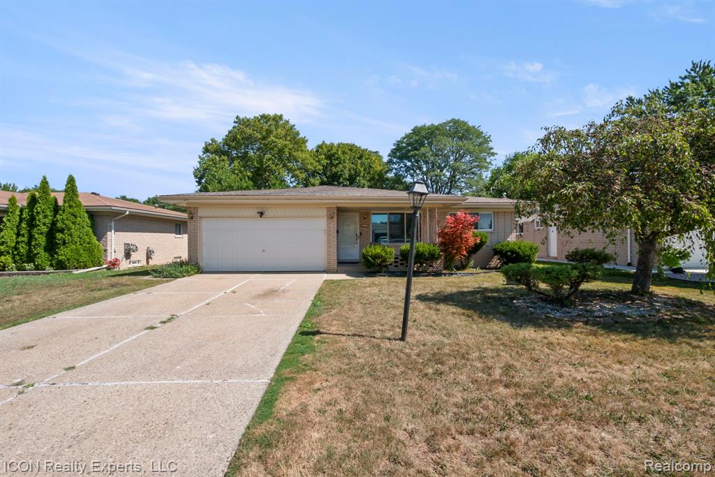 3053 Belcher Drive — photo