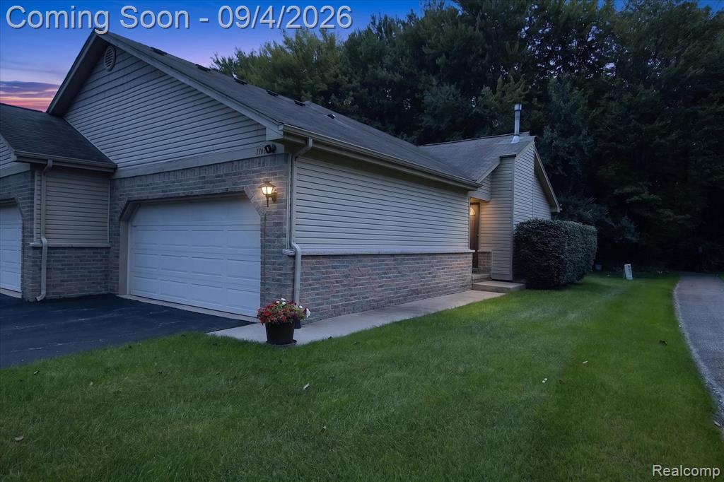 17448 Ava Court — photo