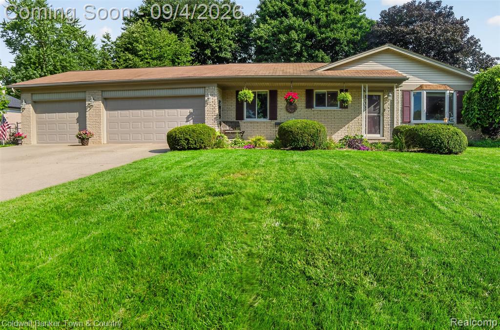 6282 Peach Drive — photo