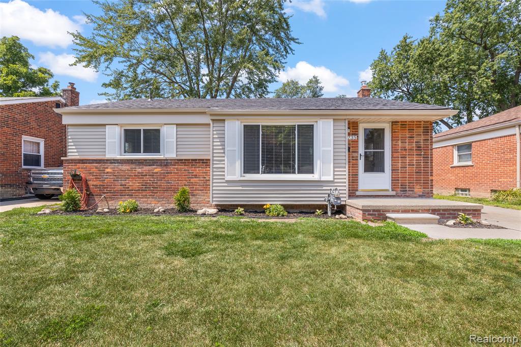 6735 Whitby Street — photo