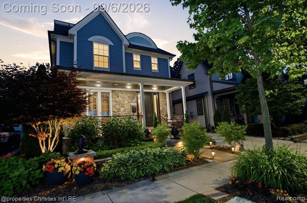 1352 Holland Street — photo