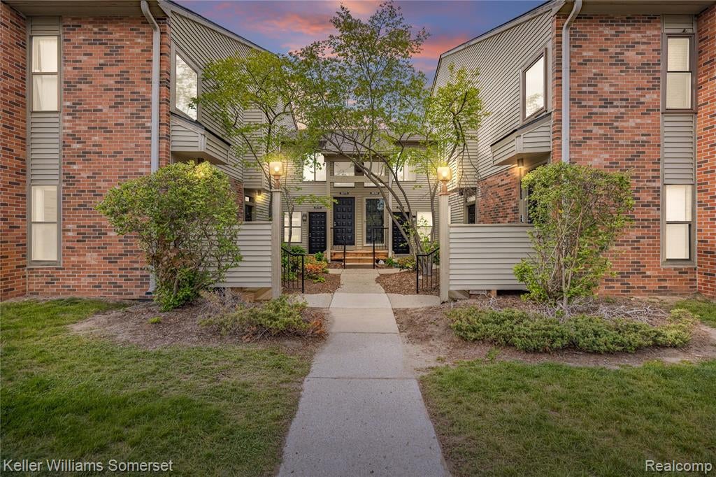 20745 Indian Creek Drive — photo