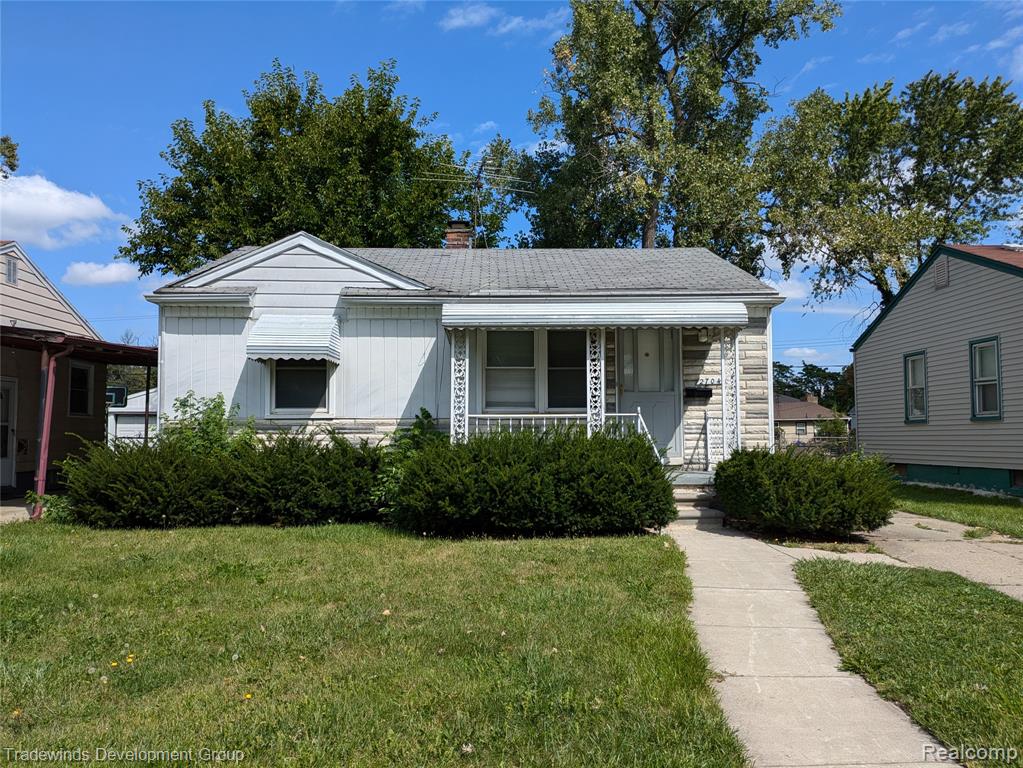 27044 New York Street — photo