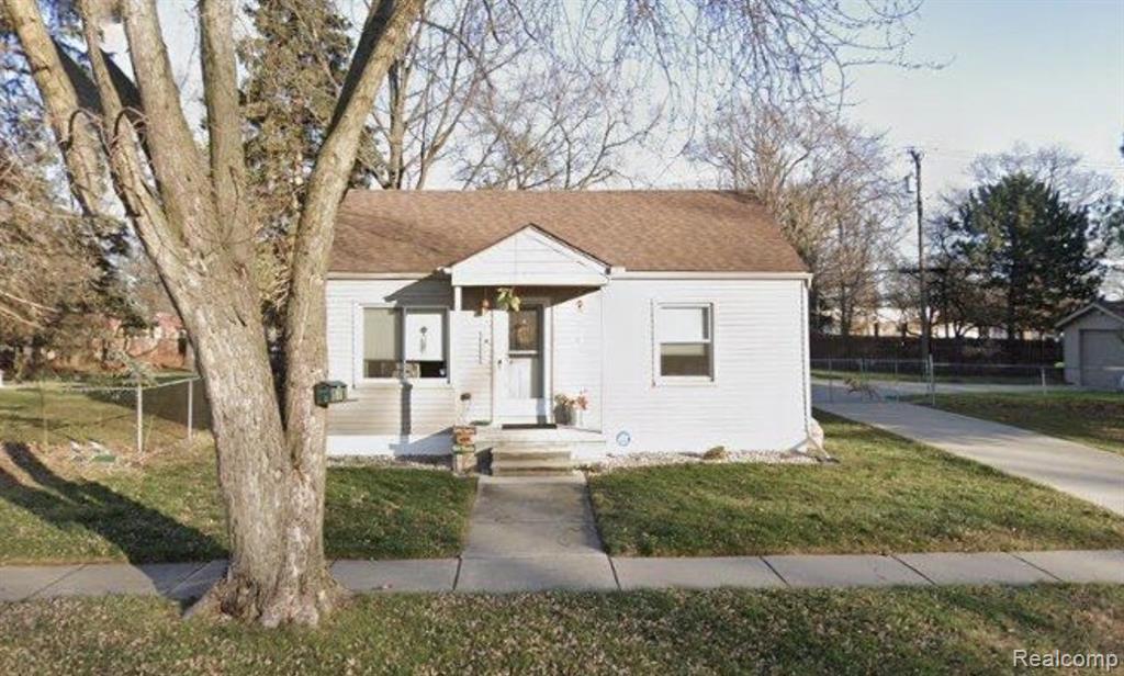 6258 Arthur Street — photo