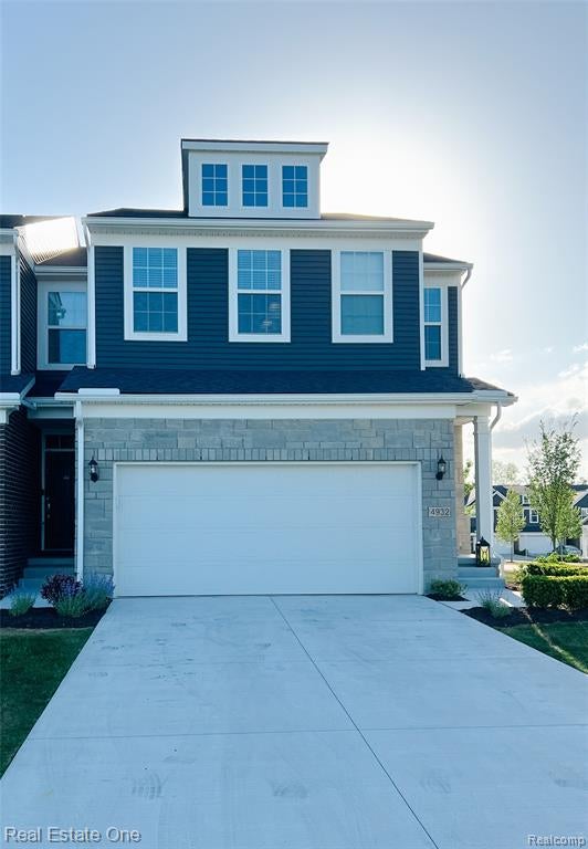 4932 Glenora Drive — photo