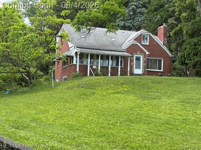 8715 N Wayne Road — photo