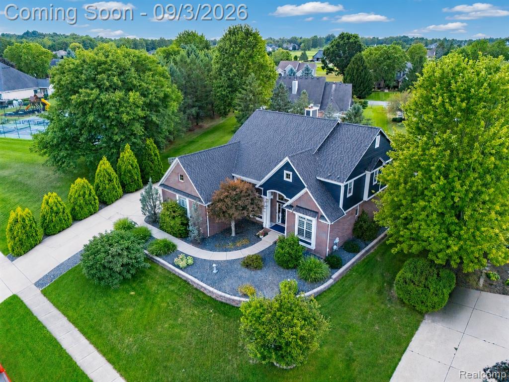 624 Nairn Circle — photo