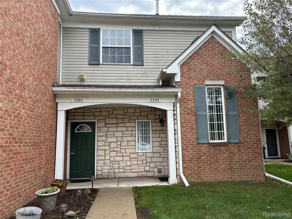 2260 Monarch Drive — photo