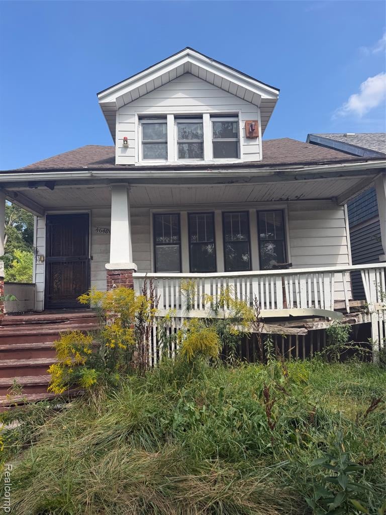 4648 Cope Street — photo