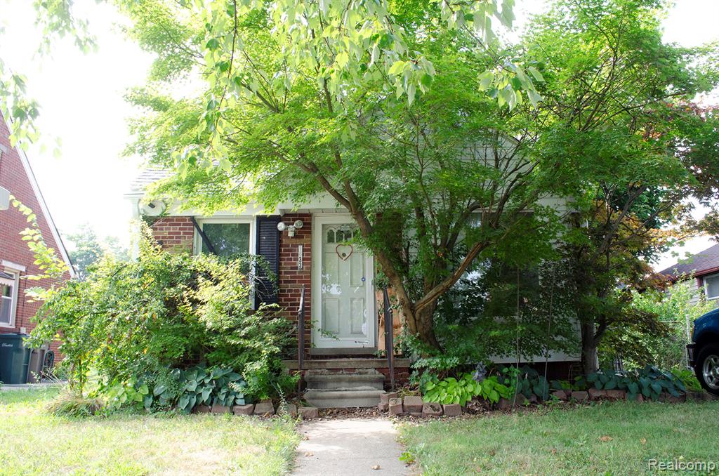 1833 Mayburn Street — photo