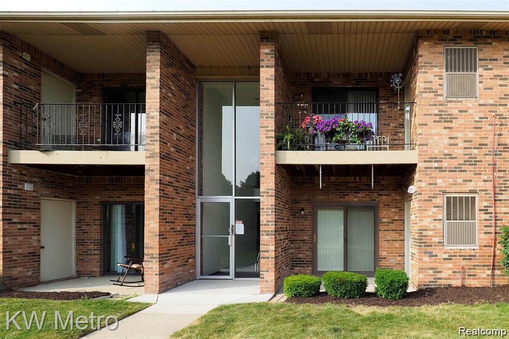 15014 Island Drive — photo