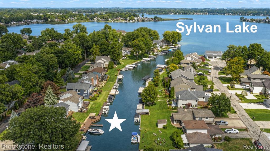 1839 Rustic, Keego Harbor, MI 48320 — photo 3