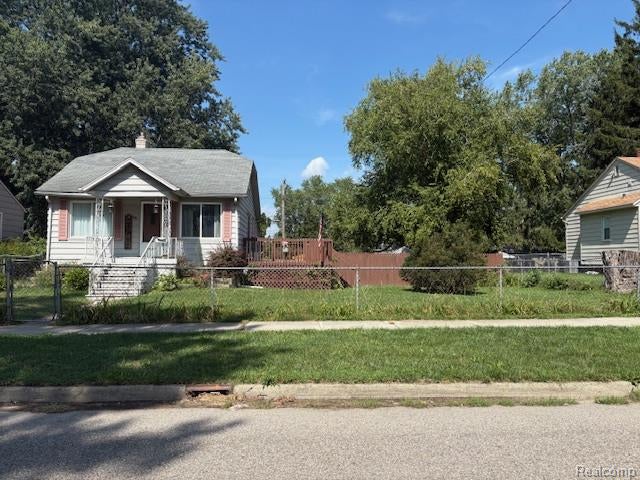 48 W New York Avenue — photo