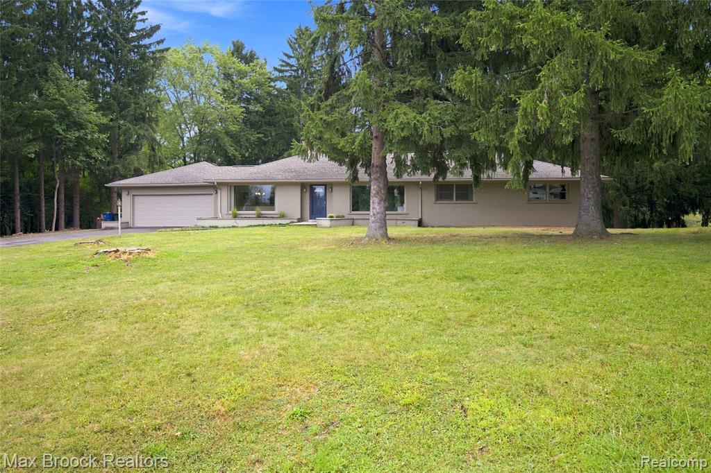 1519 Groton Road — photo