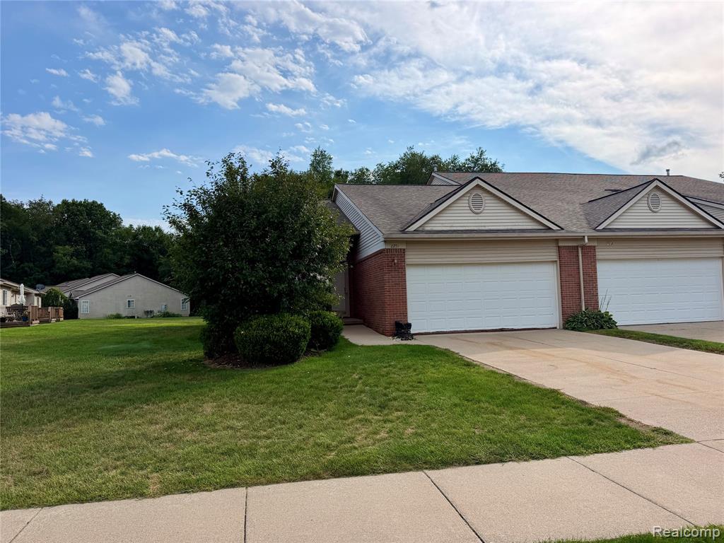 2251 Crystal Crossing Drive 12 — photo