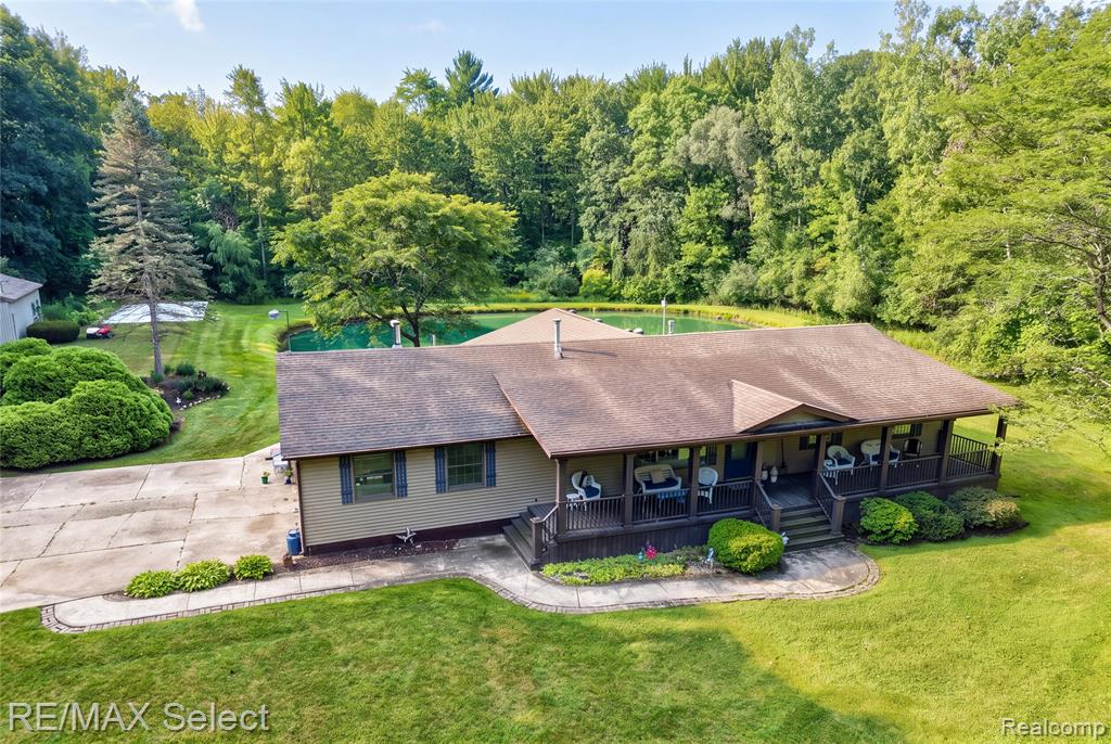 7030 Rathbun Road — photo