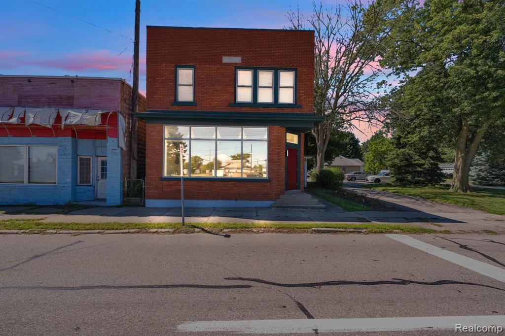 22421 Huron River Drive — photo