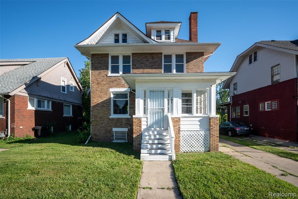 708 Webb Street — photo