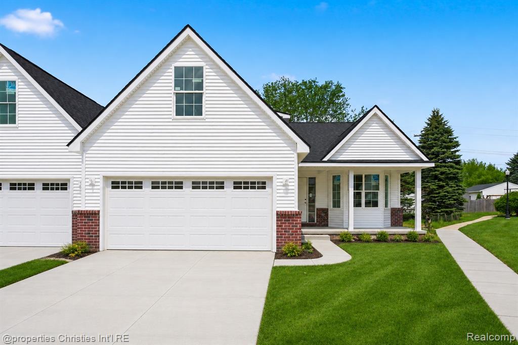 817 Nelsons Ridge Drive — photo