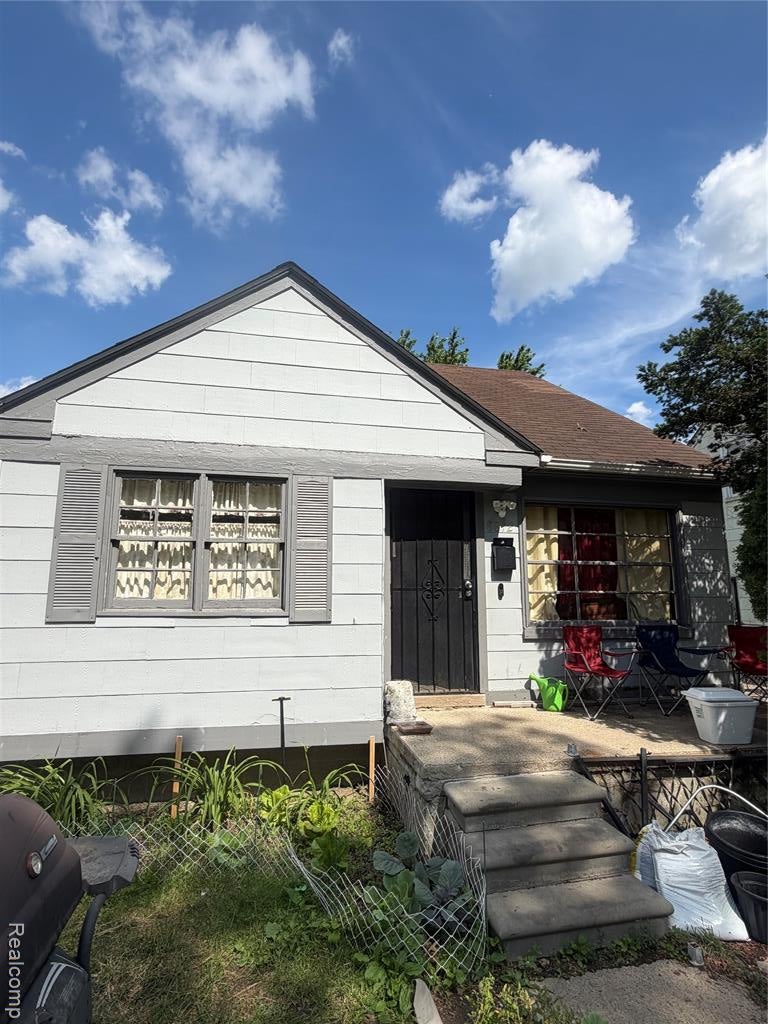 8872 Trinity Street — photo