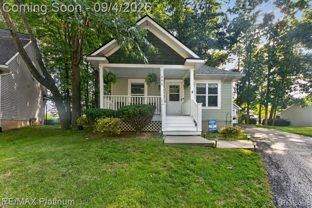 355 Springwell Lane — photo