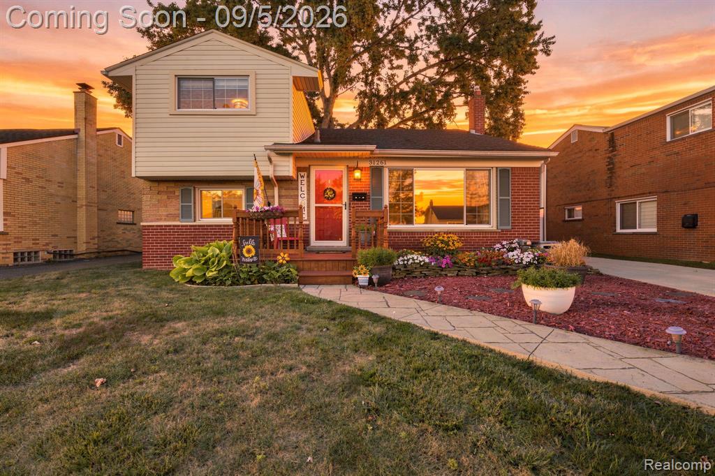 31261 Mackenzie Drive — photo