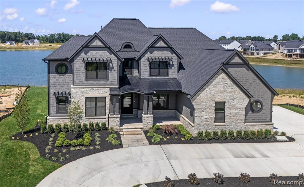 2519 Crystal Lake Drive — photo