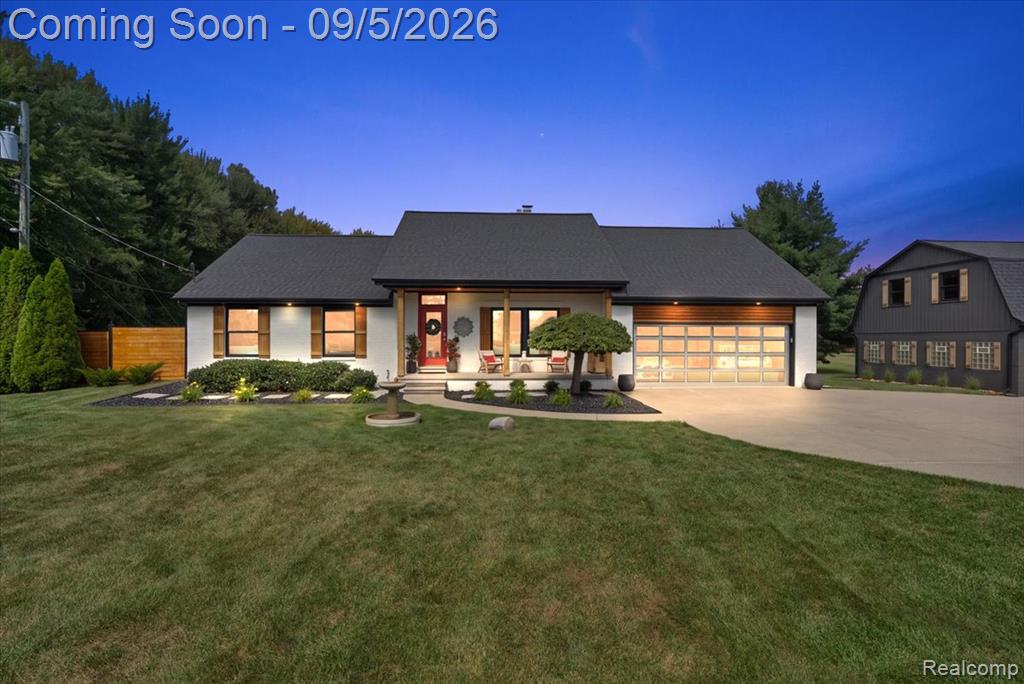 47037 Sugarbush Road — photo