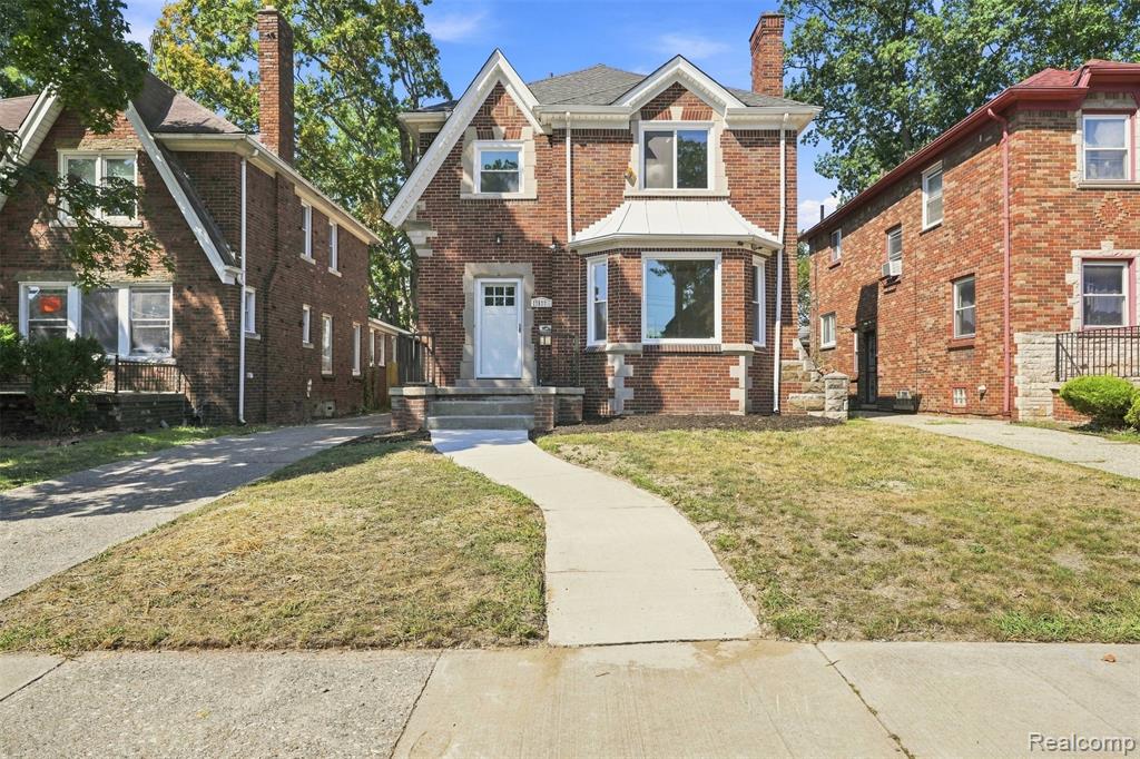 17577 Greenlawn Street — photo