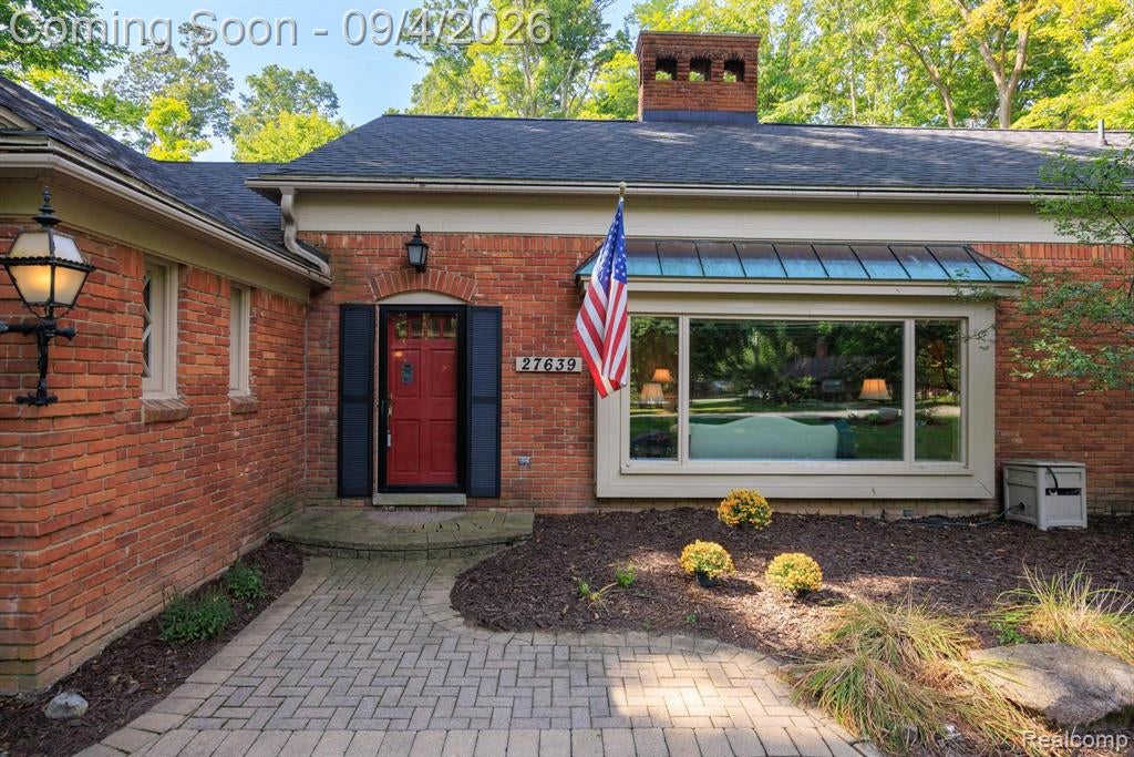 27639 Forestbrook Drive — photo