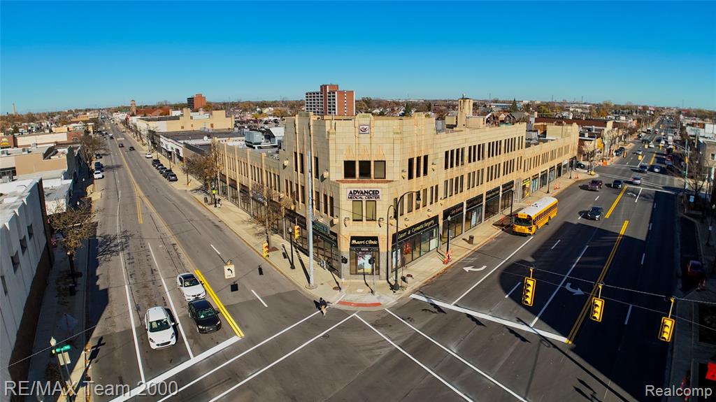 13530 Michigan Avenue — photo