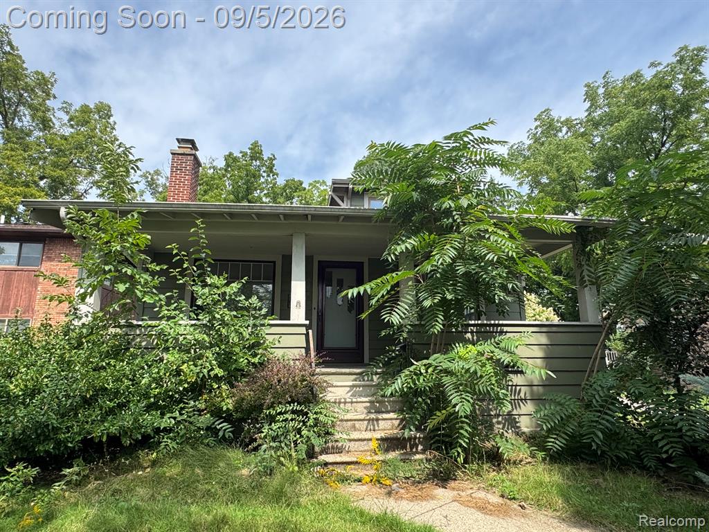 1812 Jackson Avenue — photo